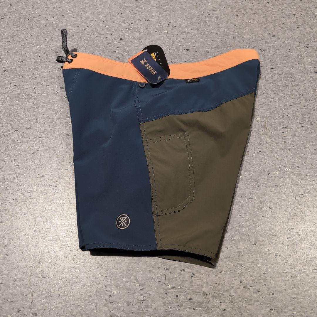 ロアーク ROARK サーフトランクス 水陸両用 4WAY