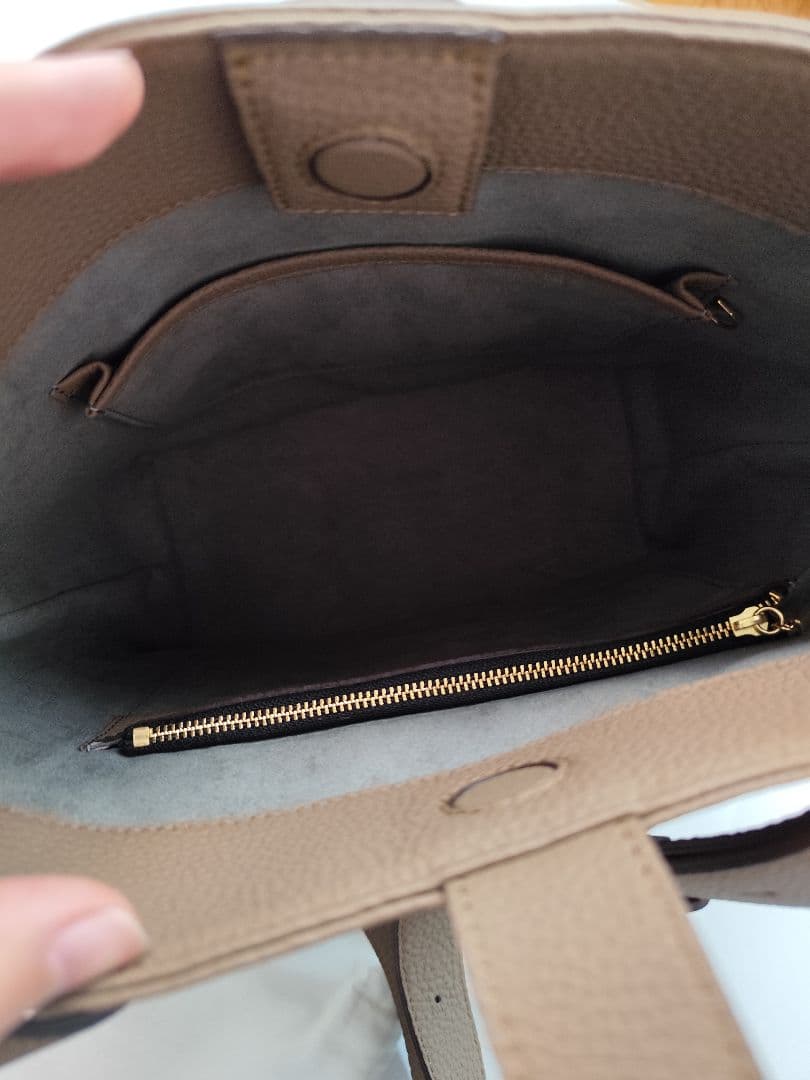 epoi リツ シュランケンカーフレザーバッグ トープ