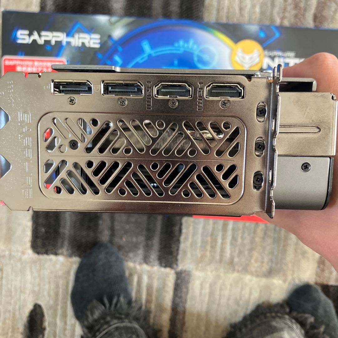 AMD 7900gre SAPPHIRE nitroモデル