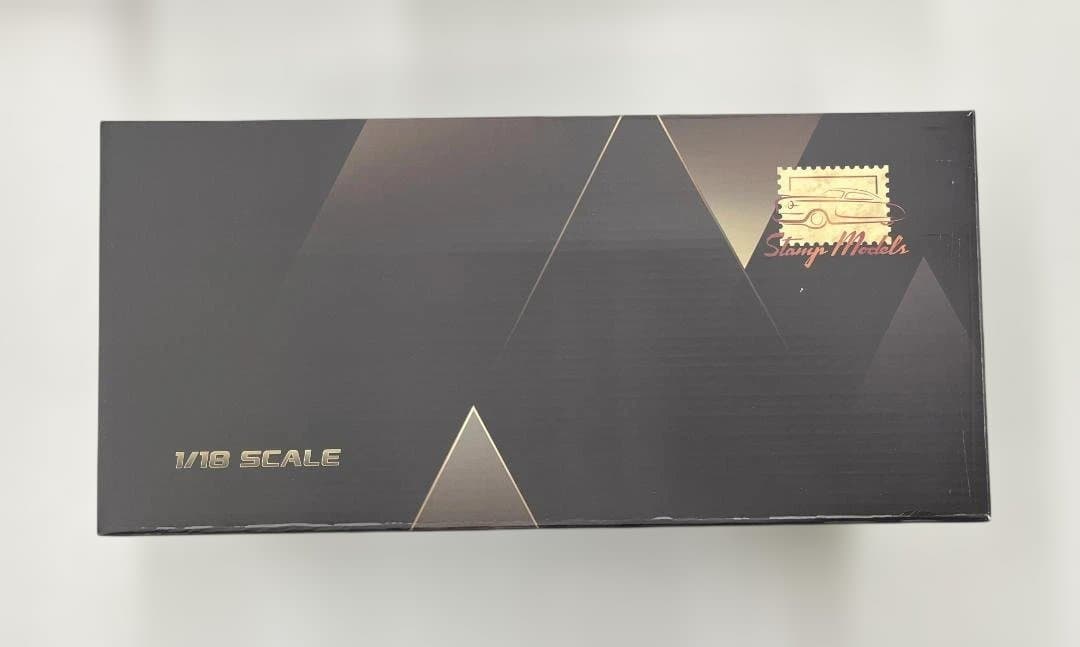 1976 Cadillac Eldorado 1/18スケールモデル