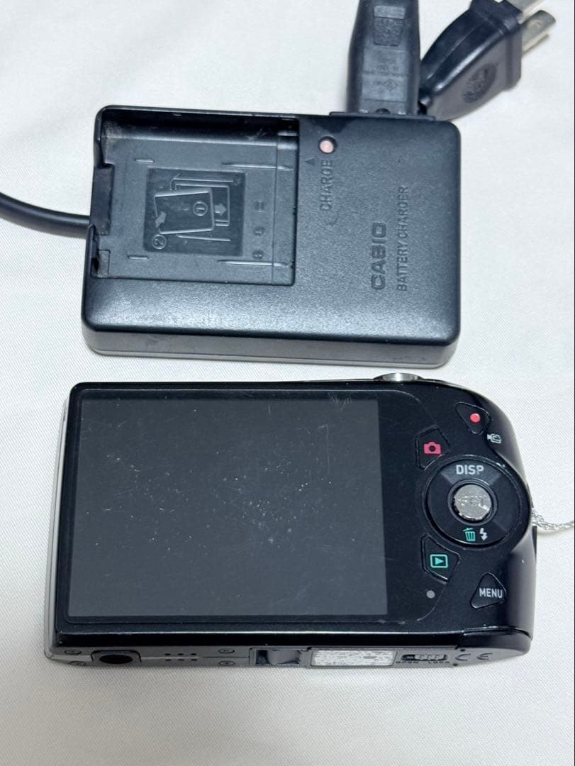 デジカメ　CASIO EX-Z2300