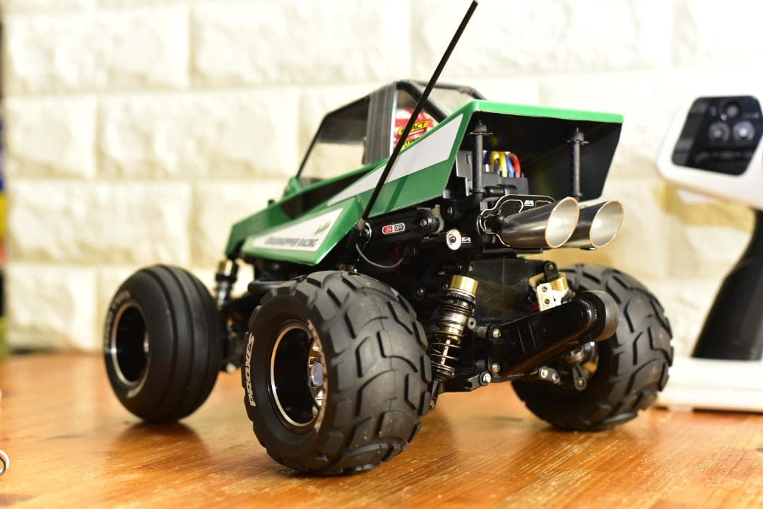 タミヤ コミカルグラスホッパー WR-02CB フルセットファインスペック白/黒