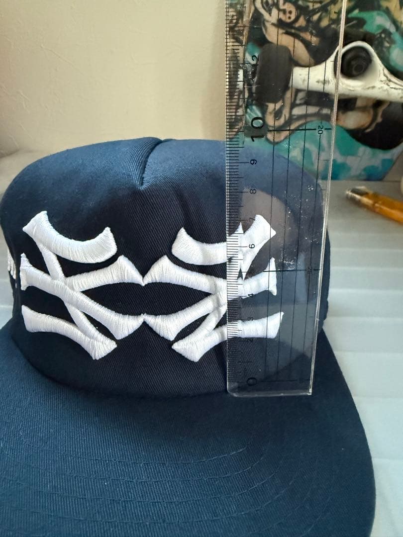 ネイビー 刺繍ロゴキャップ oMA