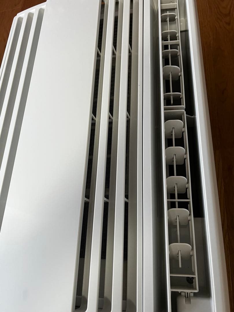 美品 コロナ窓用エアコン ホワイト 冷房のみ