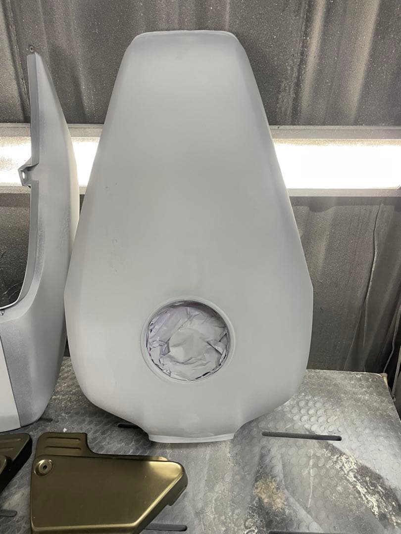 xjr400 4hm 外装一式　塗装ベース　タンク内サビ無し