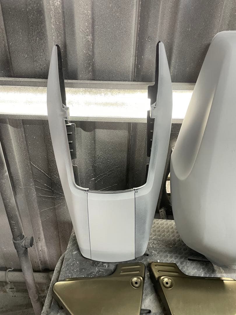 xjr400 4hm 外装一式　塗装ベース　タンク内サビ無し