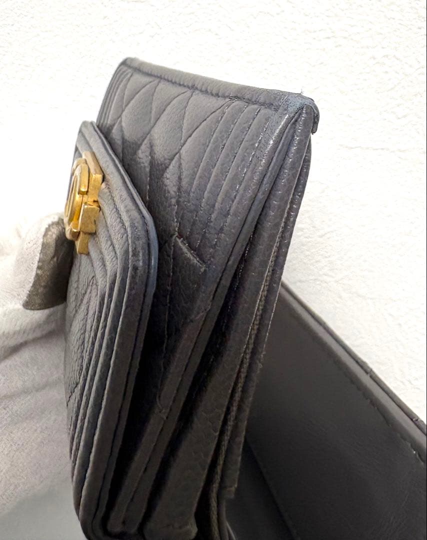 シャネル ボーイシャネル キャビアスキン コンパクトウォレット グレー