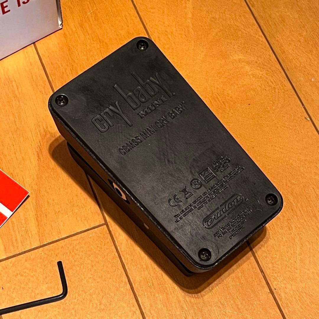 ギター Jim Dunlop Cry Baby mini Wah CBM95