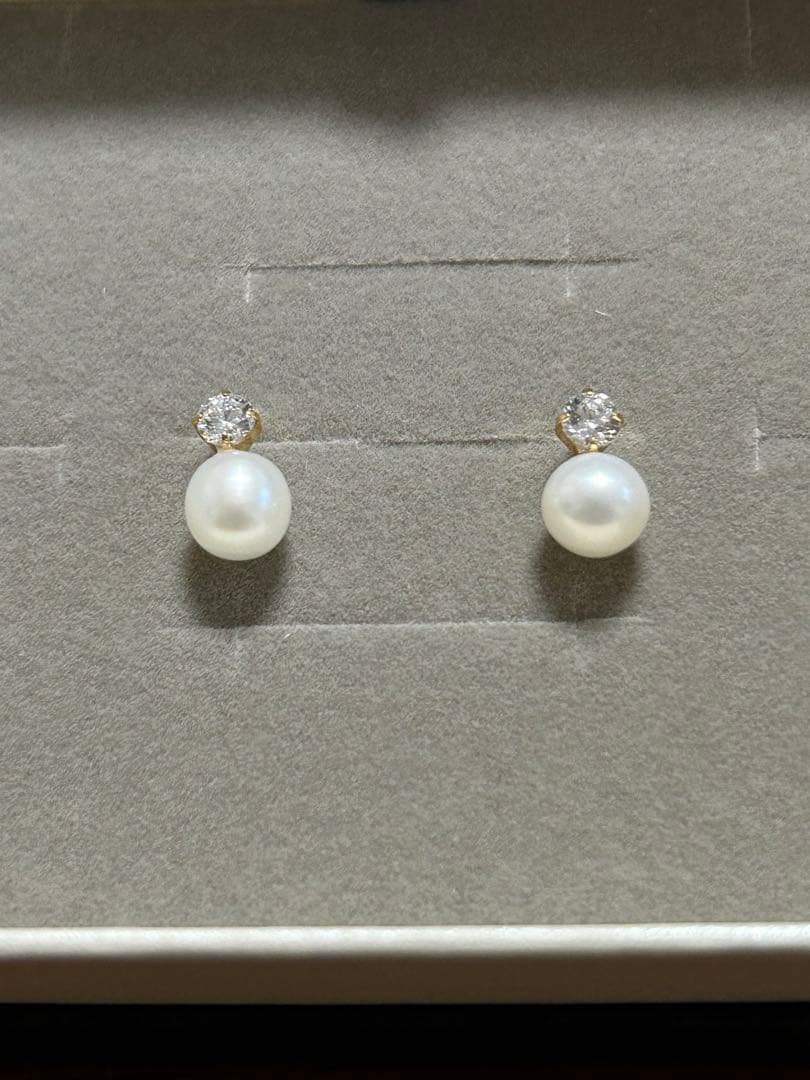 ジュエリーツツミ　K18イエローゴールド淡水パールピアス