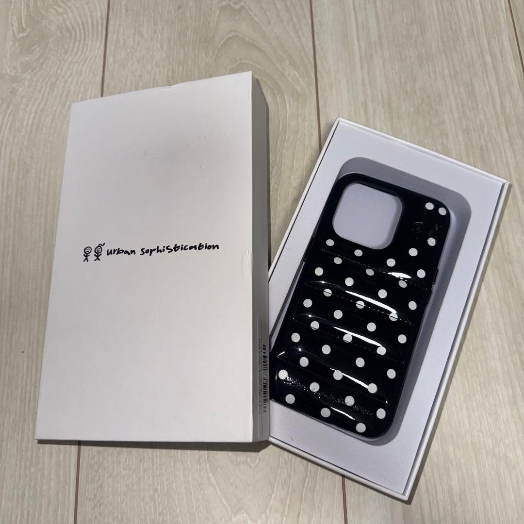 Urban Sophisticationドット柄 iPhone15Pro