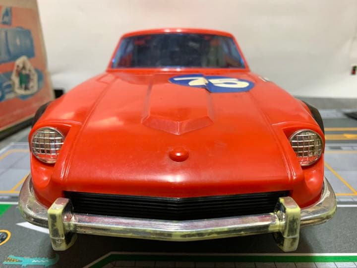 珍品　トミカ フェアレディZケース