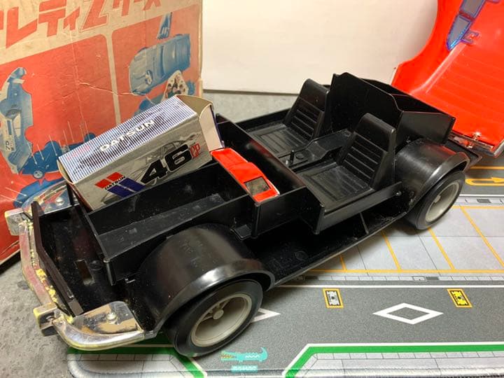 珍品　トミカ フェアレディZケース