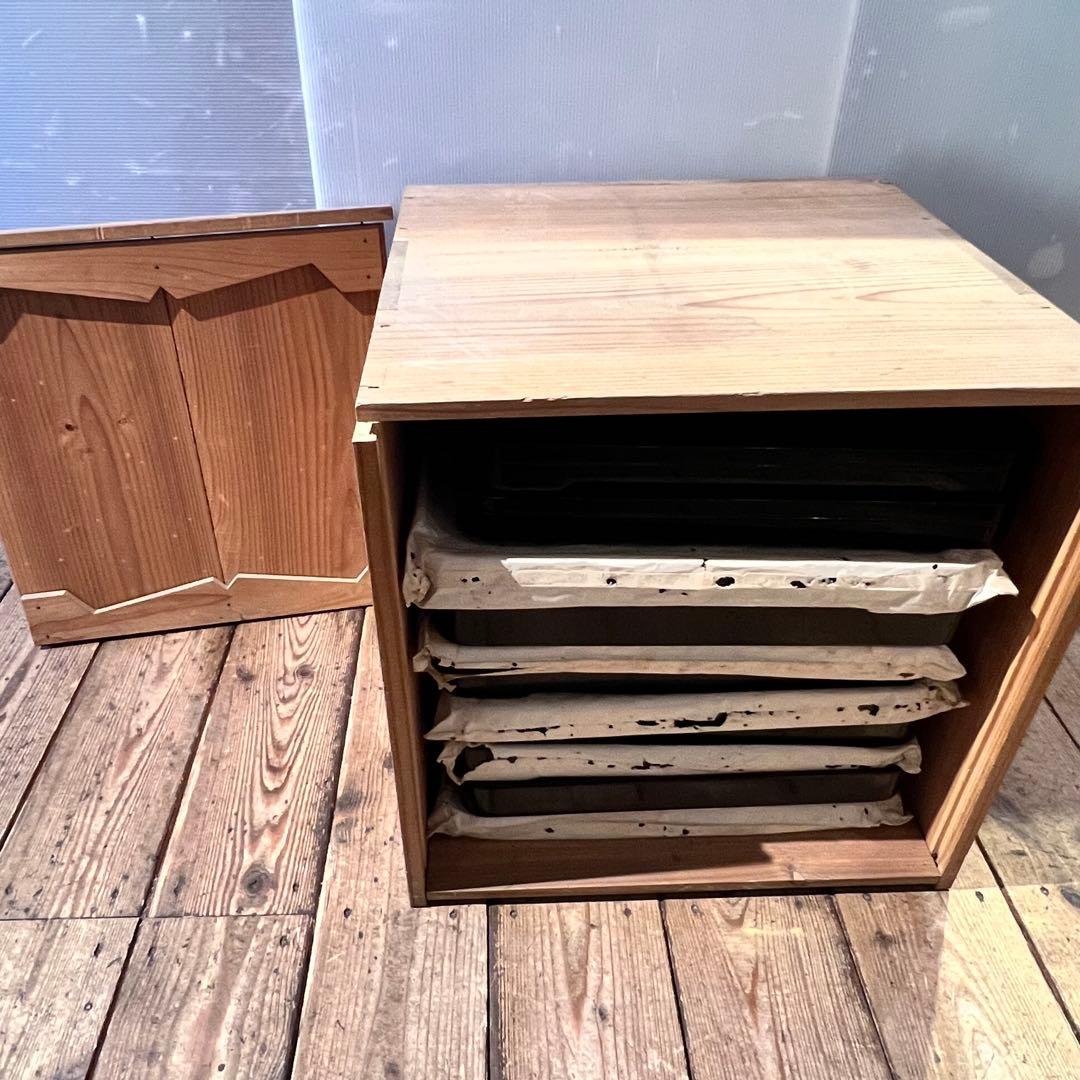 ② 輪島塗　御膳　11膳　黒漆縁金脚付膳　明治　漆器　能登　会席膳　お盆