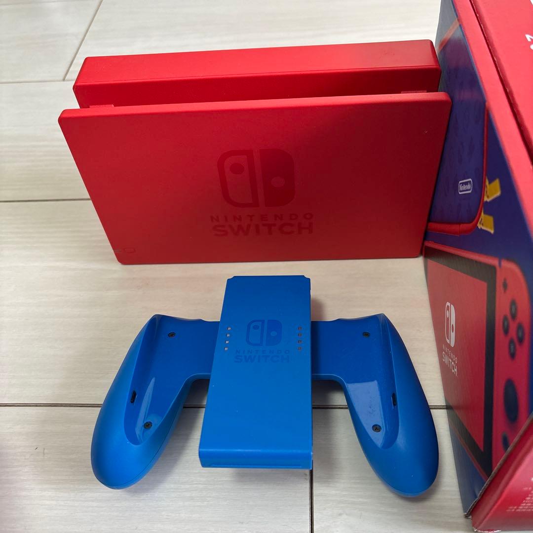 Nintendo Switchマリオレッド×ブルー