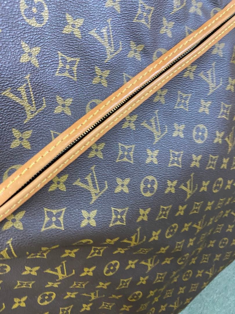 ルイヴィトン　Louis Vuitton モノグラム　ガーメントケース