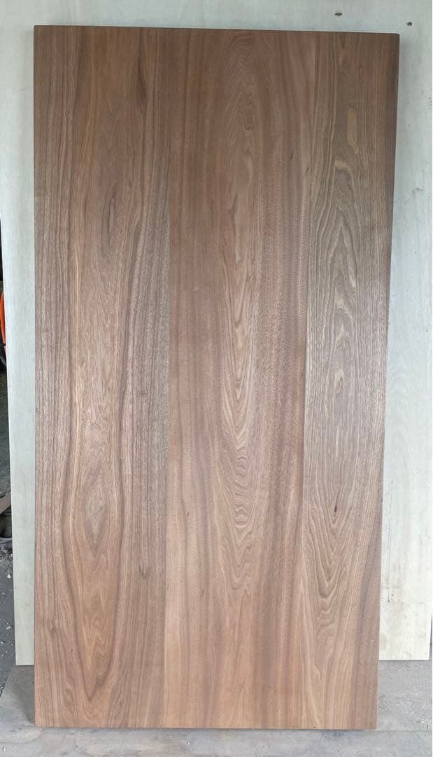 クルミ無垢板テーブル天板　オイル仕上げ