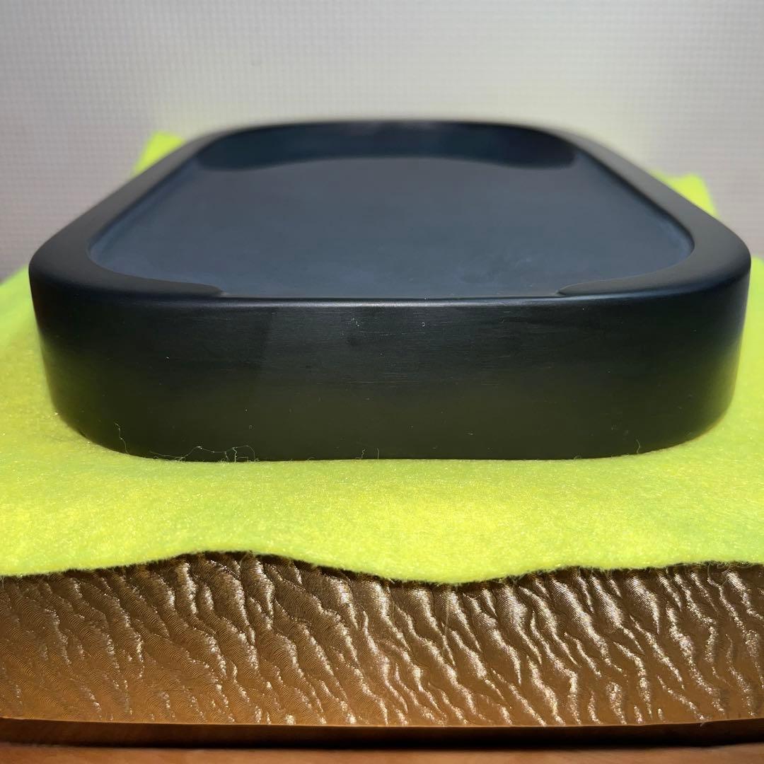 ⭕️雄勝硯　2kg超の大型特殊硯　木製蓋付き　墨持ち良い　美形美品