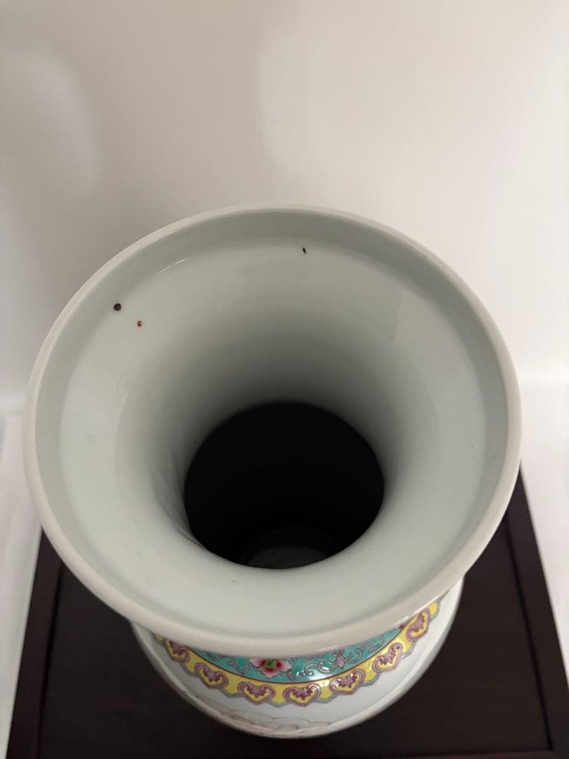 中国風人物画陶器花瓶