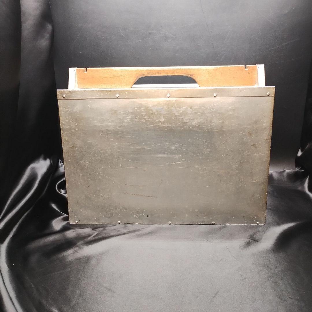 ◼️昭和レトロ◼️アルミ 出前箱 横型 4段