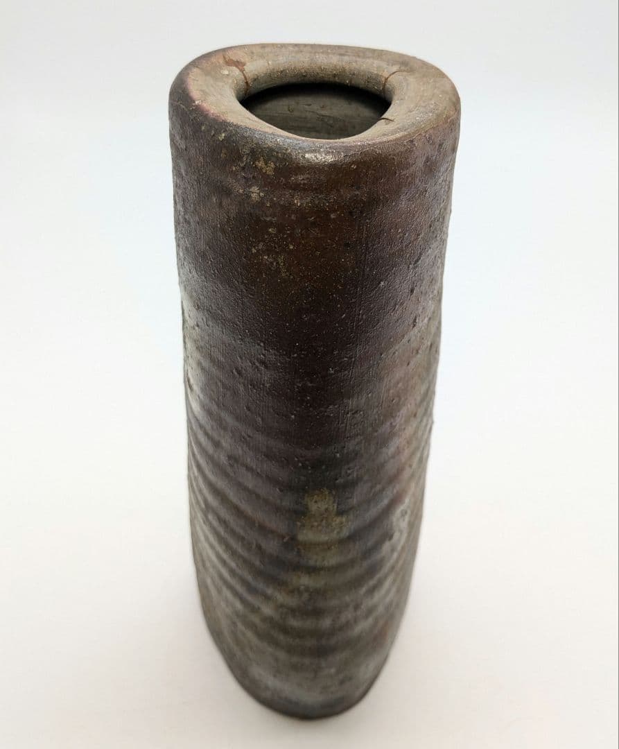 岡山県重要無形文化財 山本雄一 備前焼 三角花入 花瓶 花器 フラワーベース