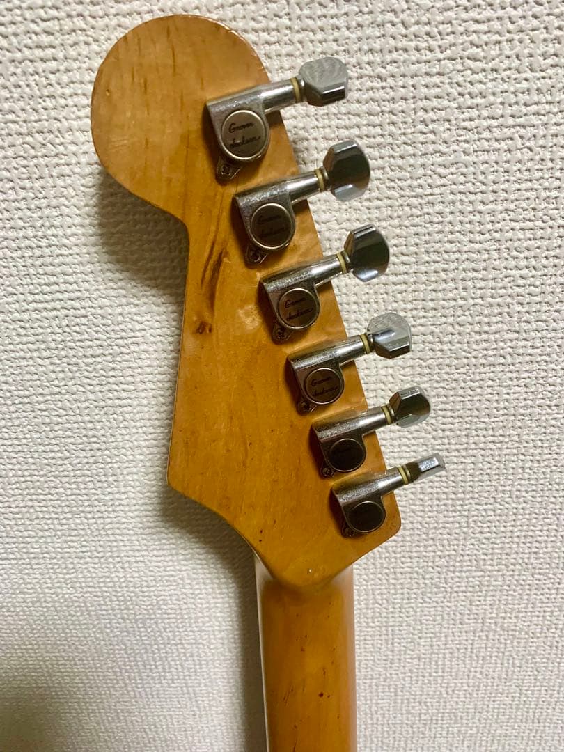 エレキギター コンポーネント　p90