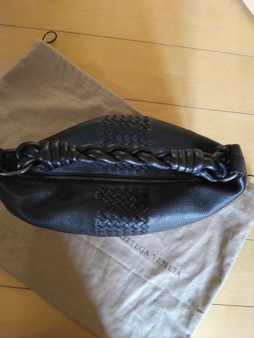 BOTTEGA VENETA イントレチャート ホーボー バッグ
