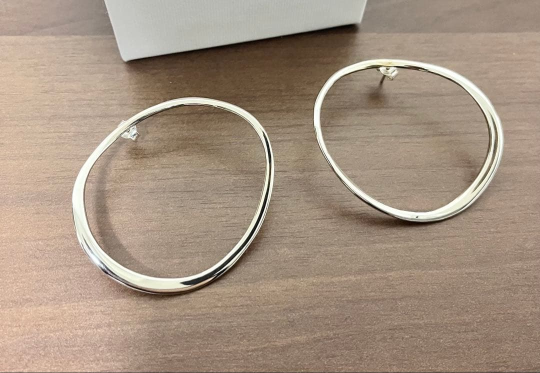 ブランイリス　WHIRLPOOL PIERCE シルバーピアス