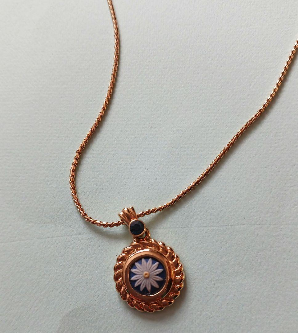 [] 花柄モチーフのネックレス・イヤリングセット 新品！