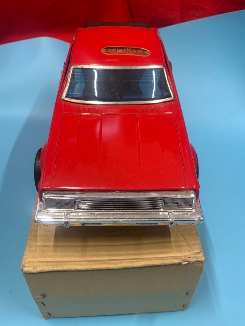 スカイライン 2000GT-E 赤 フリクション式