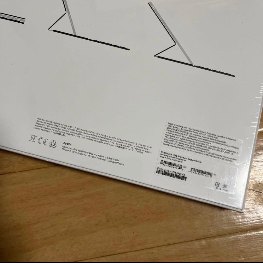 新品未使用　iPadPro SmartKeyboard Folio 12.9 英