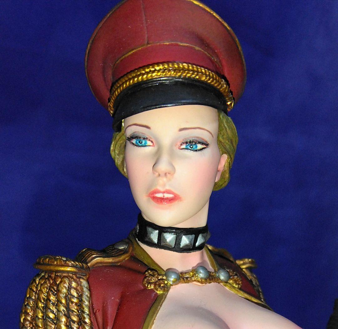 レジンキャストフィギュア1/8 完成品、ナターシャ