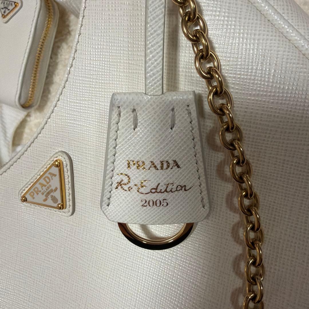 【星様】PRADA Re-Edition 2005 サフィアーノレザー バッグ