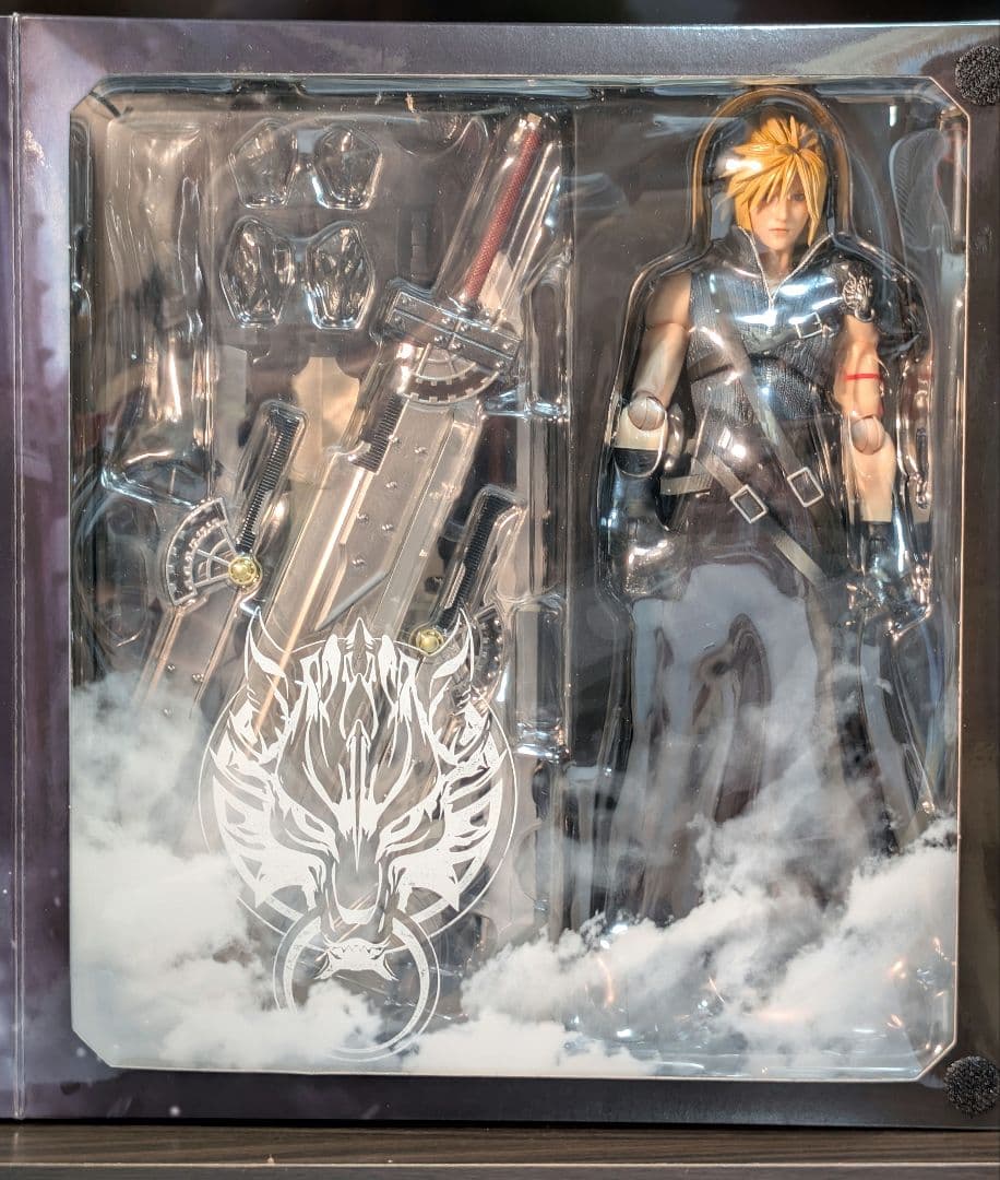 ファイナルファンタジーVII アドベントチルドレンPLAY ARTS改 クラウド