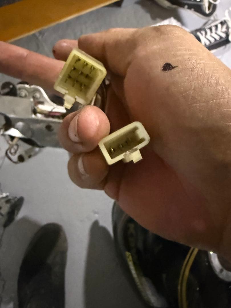 ゼファー x 純正メーター