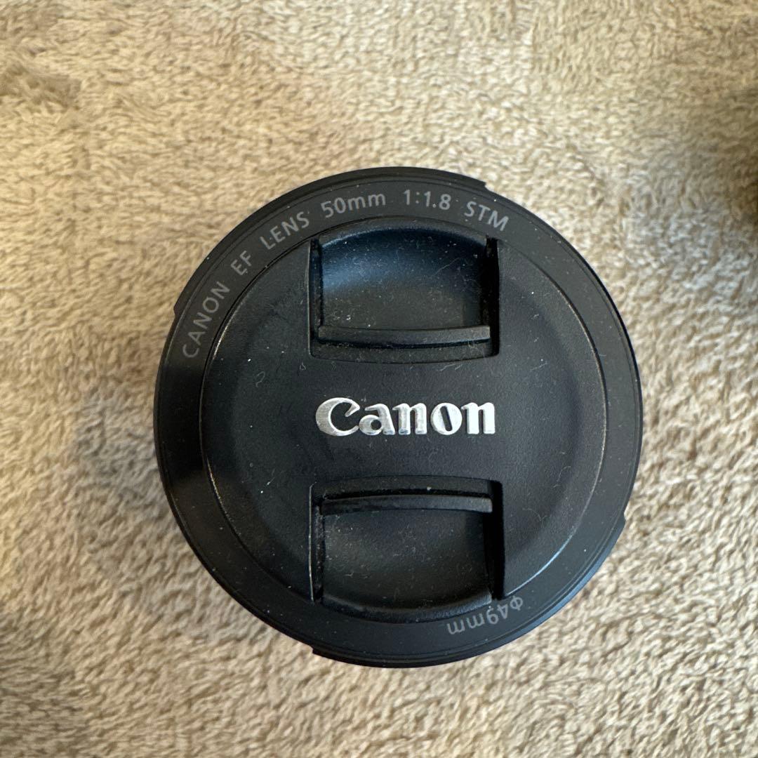 Canon EOS Kiss M ミラーレス一眼レンズ3本付き　本日まで値下げ