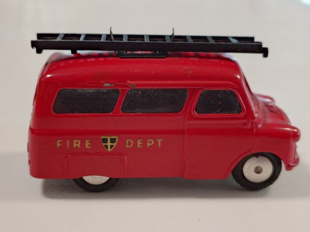 【SALE】CORGI TOYS 423 BEDFORD FIRE TENDER
