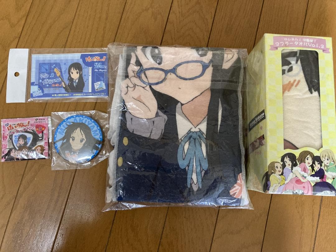 けいおん! ナムコ ナンジャタウン 秋山澪 缶バッジ もふもふタオル 等