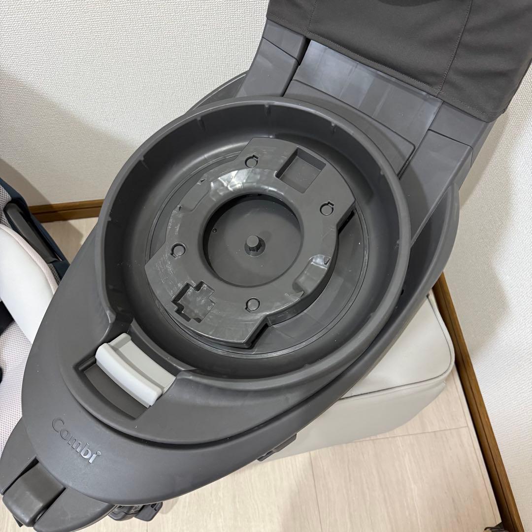 【美品】Combiコンビ THE S ISOFIX ZA-670チャイルドシート