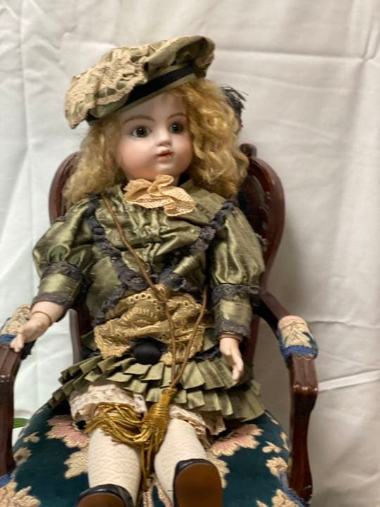 ゴーチェ　(ビスク人形　リプロ).       20211090 H