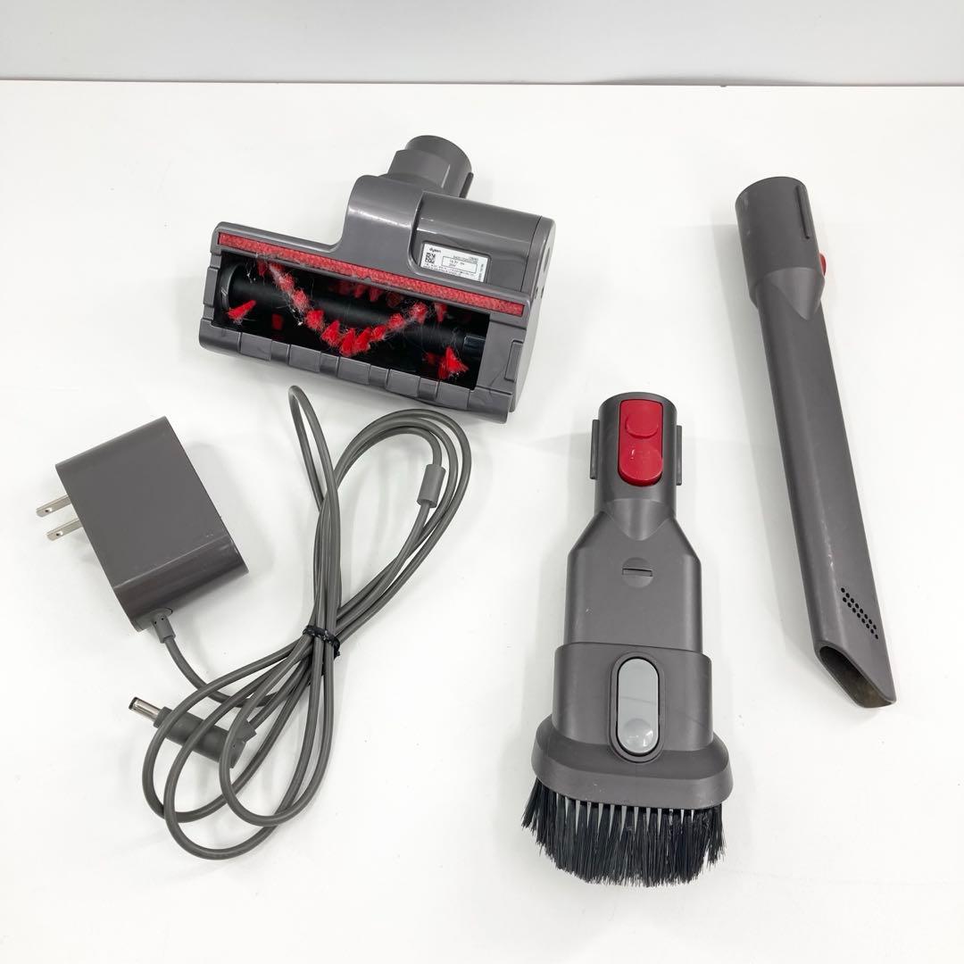 Dyson V7 Fluffy SV11 ダイソン 掃除機 動作確認済み