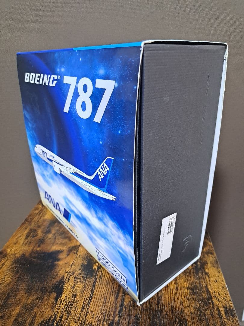 Phoenix ANA B787-8 1/200 スケール