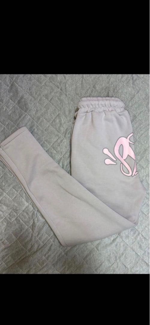 り*う様 シナワールドグレー フード付き スウェットセットアップ Lサイズ