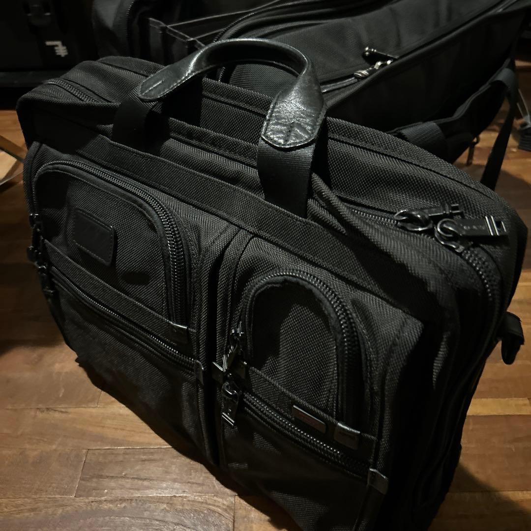 TUMI 26103D4 ビジネスキャリー+ ブリーフケース26114DHセット