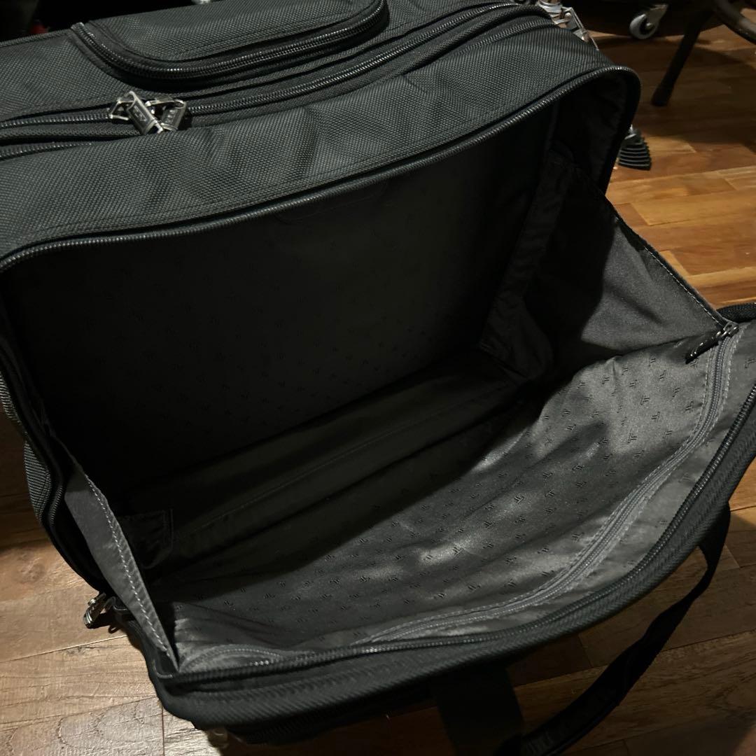 TUMI 26103D4 ビジネスキャリー+ ブリーフケース26114DHセット