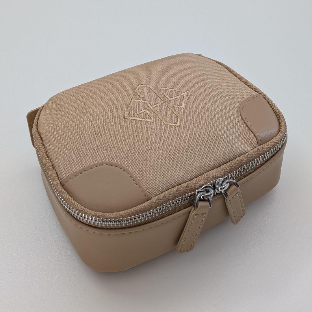 【新品・未使用】エッティンガー　トラベルポーチ　化粧ポーチ　ベージュ　４個セット