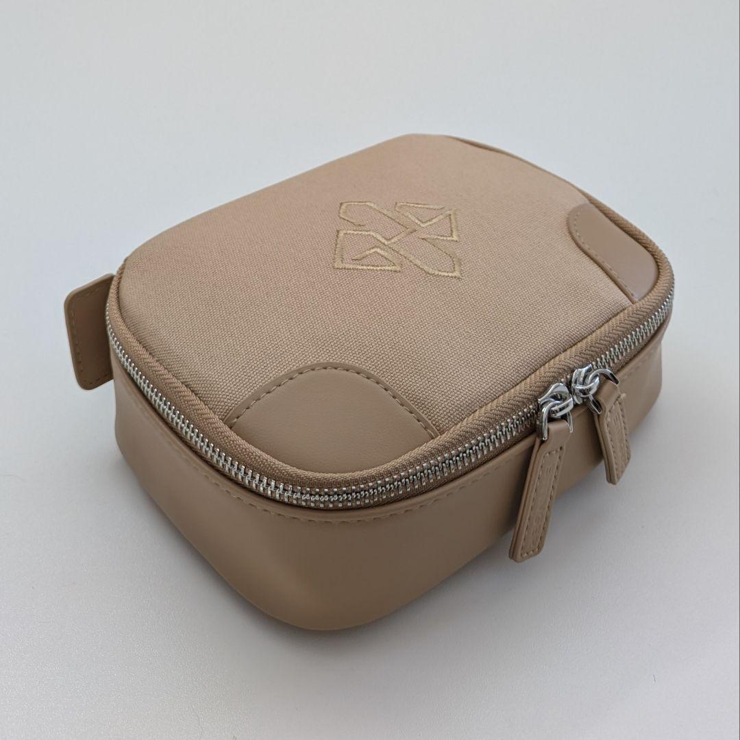【新品・未使用】エッティンガー　トラベルポーチ　化粧ポーチ　ベージュ　４個セット