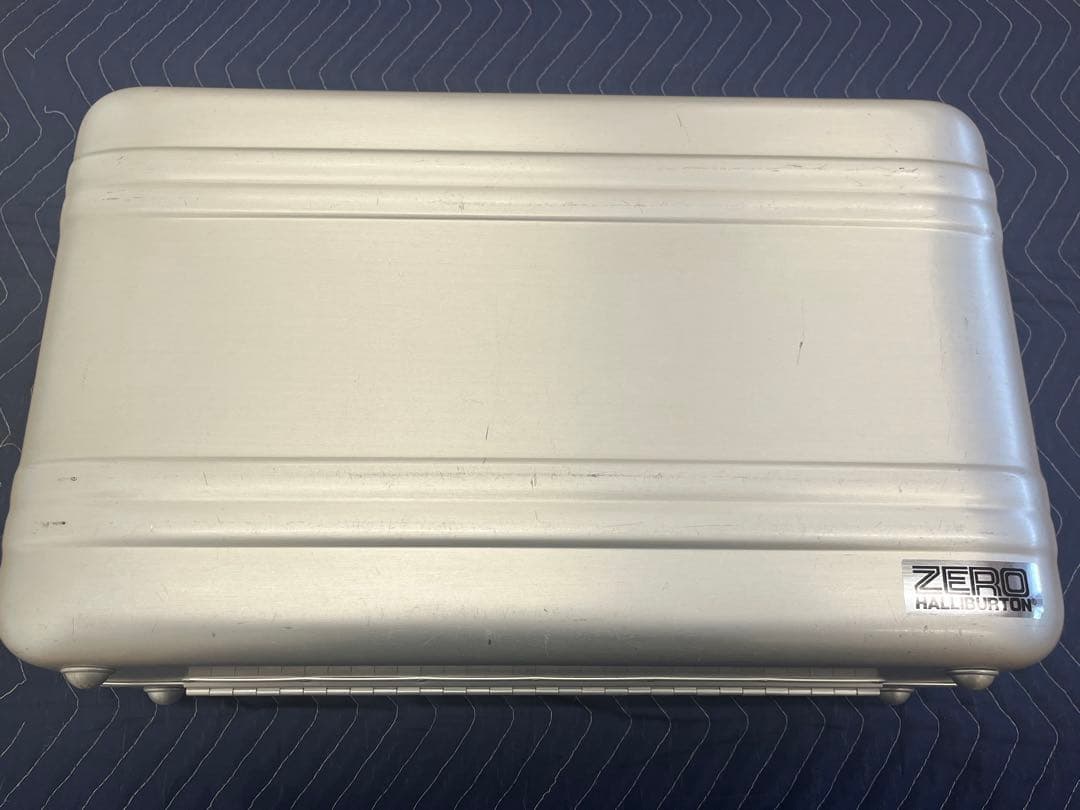 ゼロハリバートン ZERO HALIBURTON アルミスーツケース