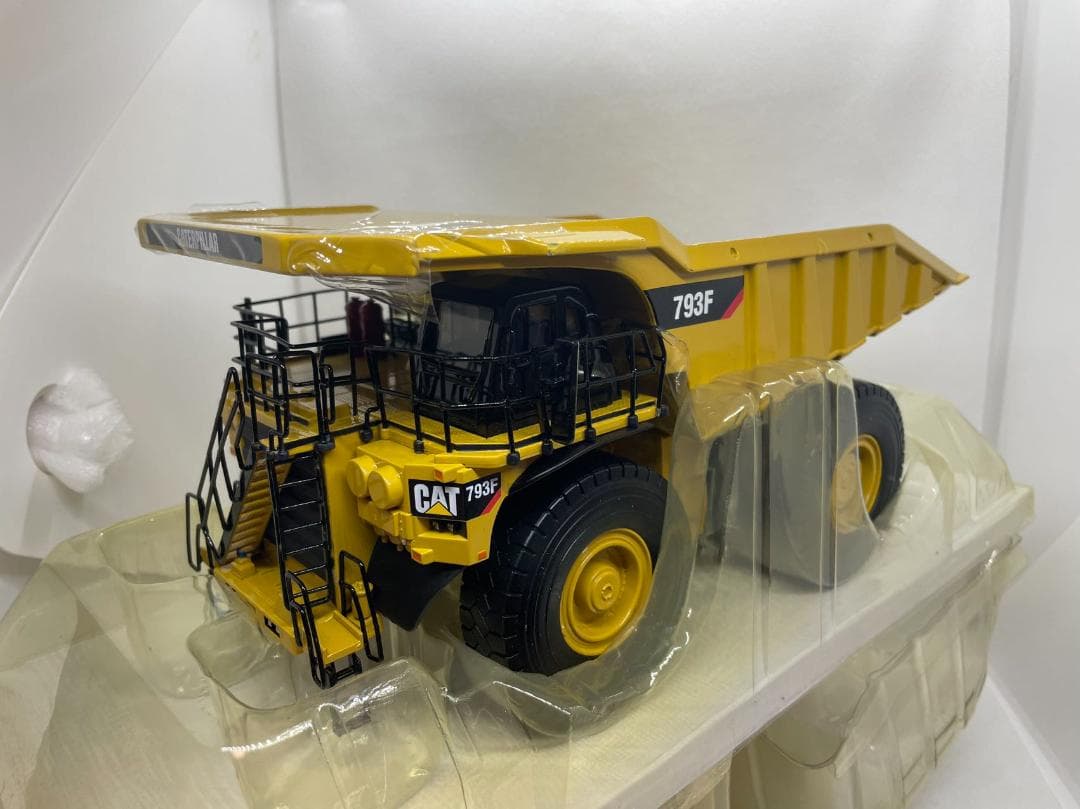 ミニカー 602-005 1/50 CAT 793F MINING TRUCK 55273
