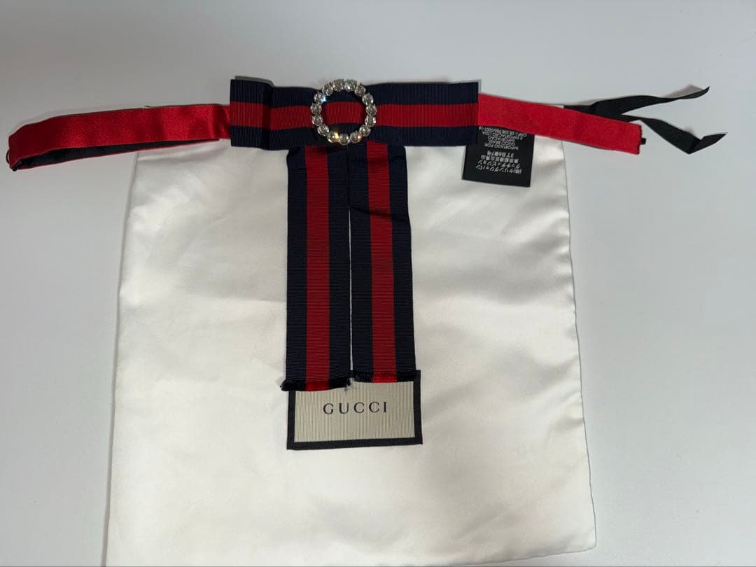 GUCCI リボンタイ　ネイビー レッド