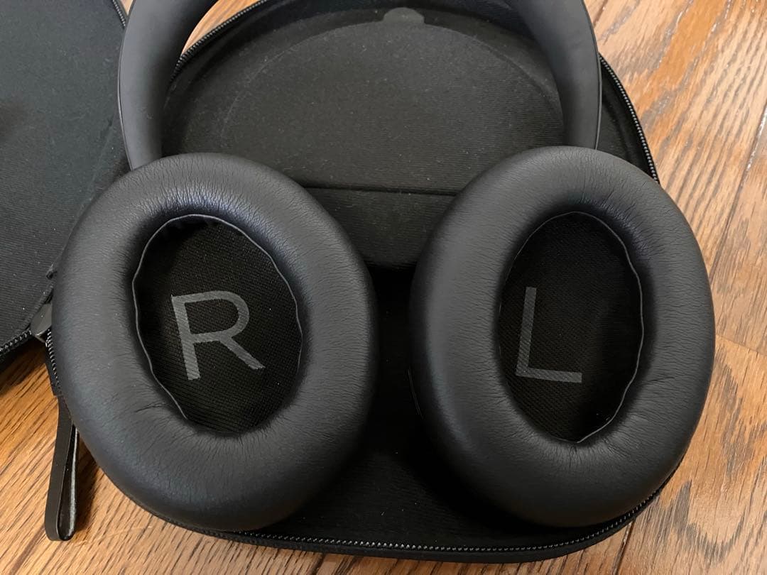 BOSE QC700 ワイヤレスヘッドホン